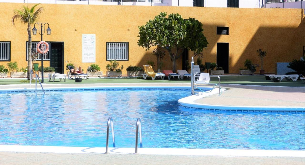 Suncanarias Apartamento Los Angeles Los Cristianos  Dış mekan fotoğraf